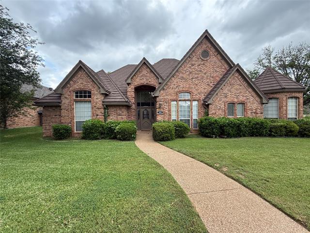 Building Photo - 500 Evergreen Dr