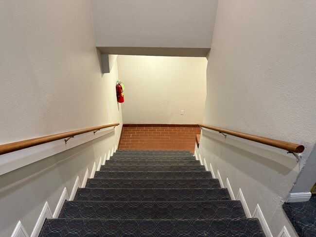 Photo - 400 W Texas Ave