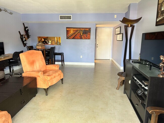 Photo - 8540 SW 133rd Avenue Rd Unit 201