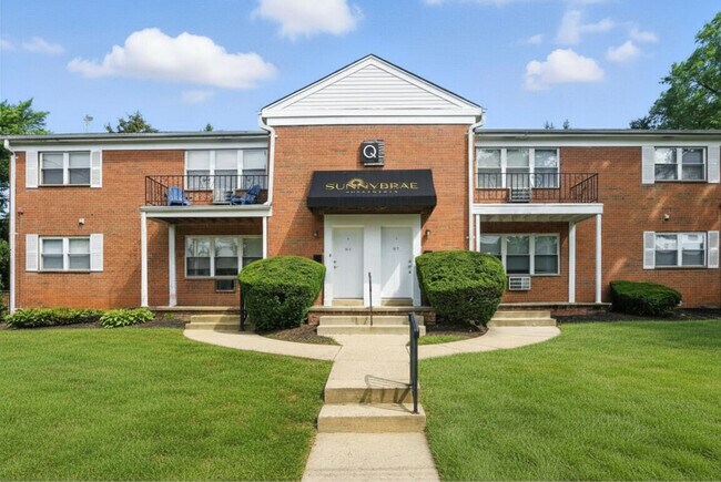 Sunnybrae Apartments