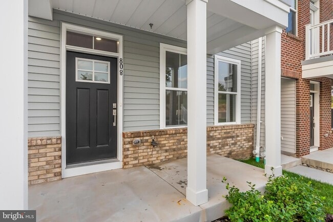 Building Photo - 808 Graphite Dr Rental