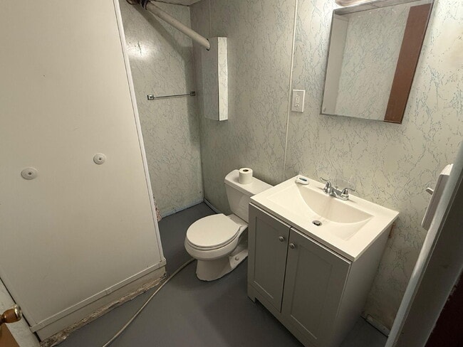 Photo - Spacious 3-Bed, 2-Bath Home for Rent in St...