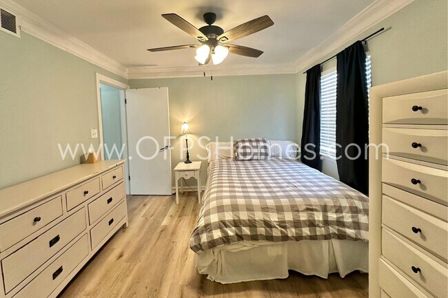 Photo - 308 Miracle Strip Pkwy SW Unit 34C