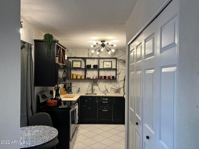 Photo - 5110 N 31st Way Unit 315