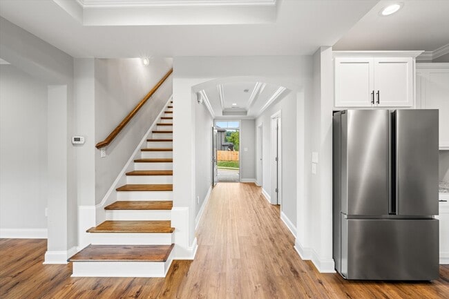 Photo - 9846 Foot Path Ln