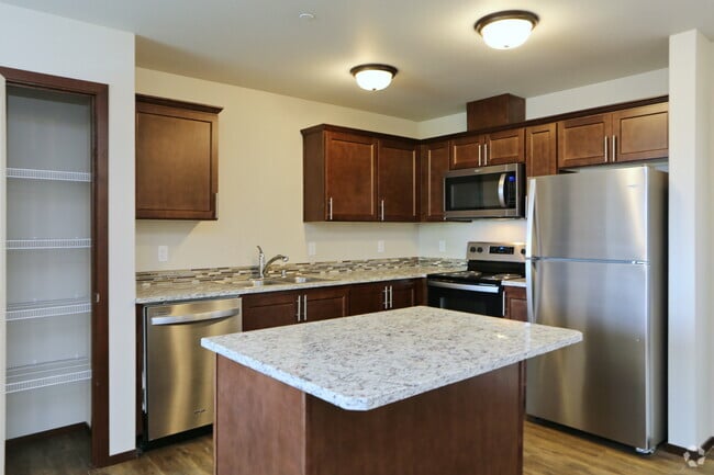 1BR, 1BA - 719SF