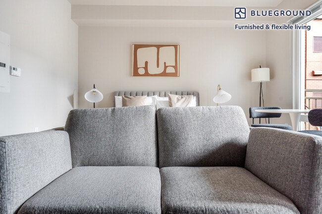 Photo - 10333 Main St Unidad FL3-ID972