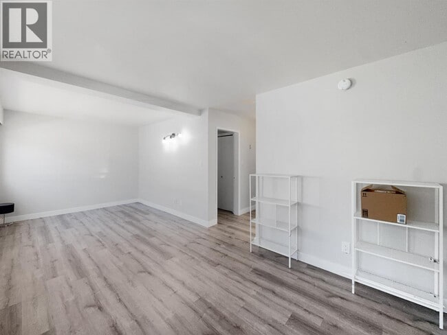 Photo - 8635 Fremlin St Unit 1xx