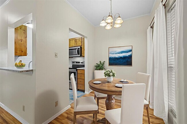 Photo - 2804 Rio Grande St Unit 205