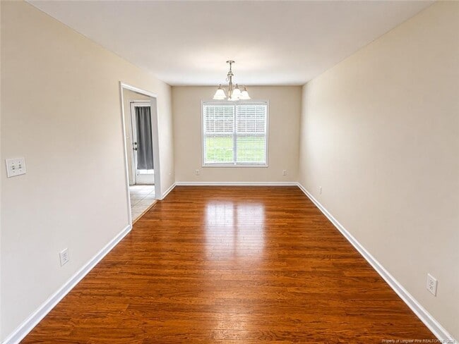Photo - 52 Holly Oak Cir