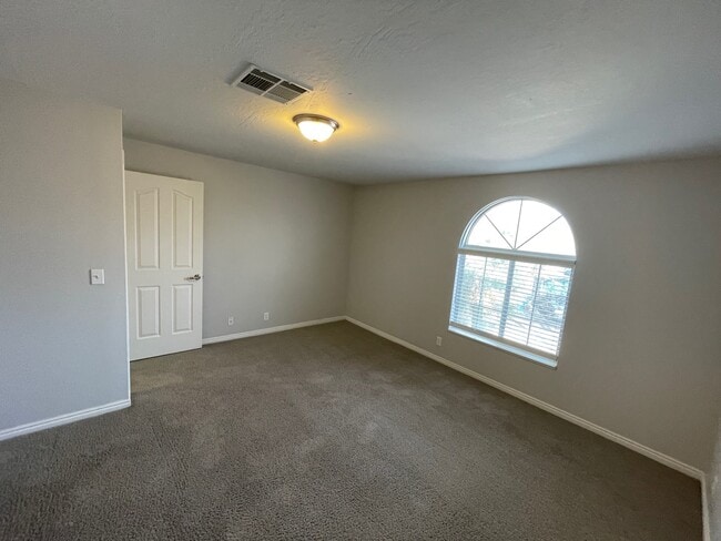 Carriage Crossing Apartments