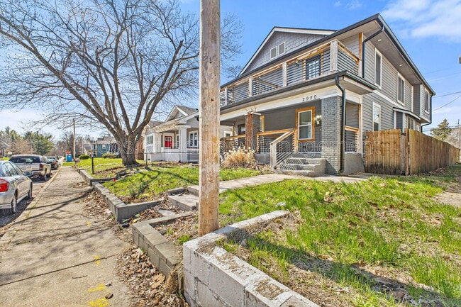 Building Photo - 2920 Ruckle St