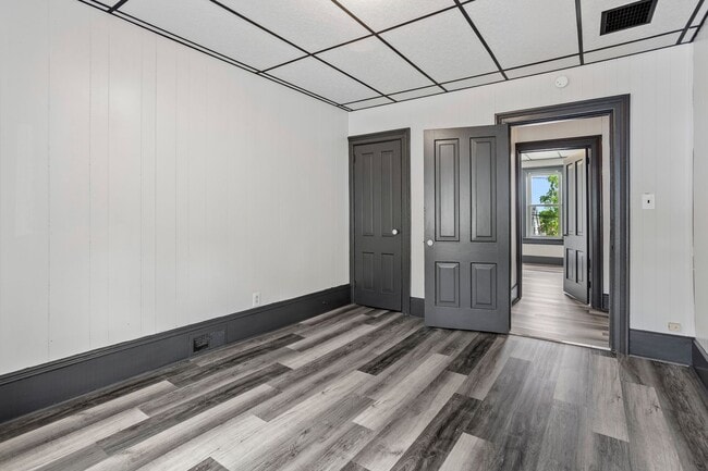 Photo - 300 Sherry St Unidad 403 Isabella Street