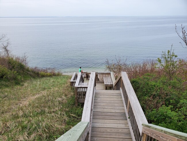 5 houses from private beach - 27 Brookhaven Dr Unit 1B