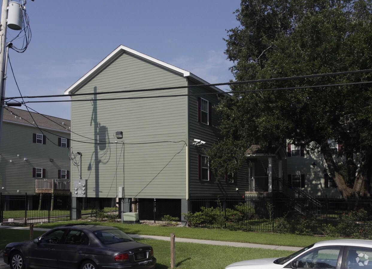 Photo - Filmore Parc Apartments