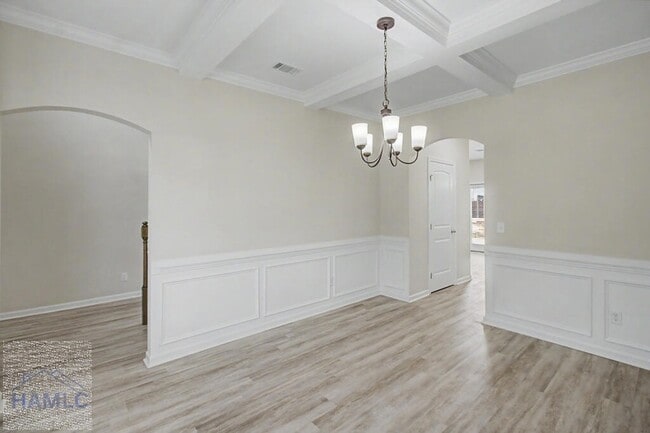 Photo - 319 Herty Ln