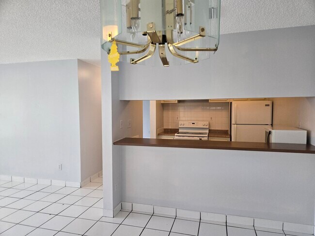 Photo - 525 Putnam Rd Unit 1