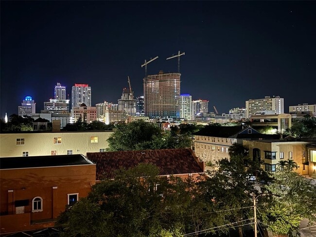 Photo - 130 8th St N