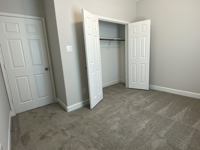 Photo - 798 Rd 5702