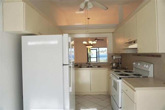 Photo - 5600 N Park Rd