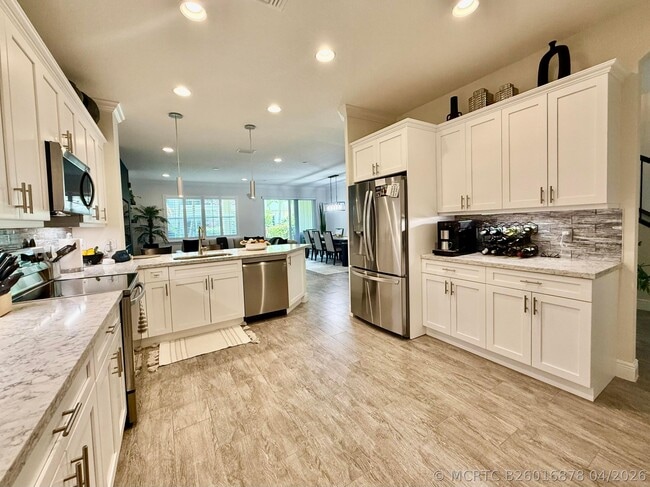 168 Crape Myrtle Ln
