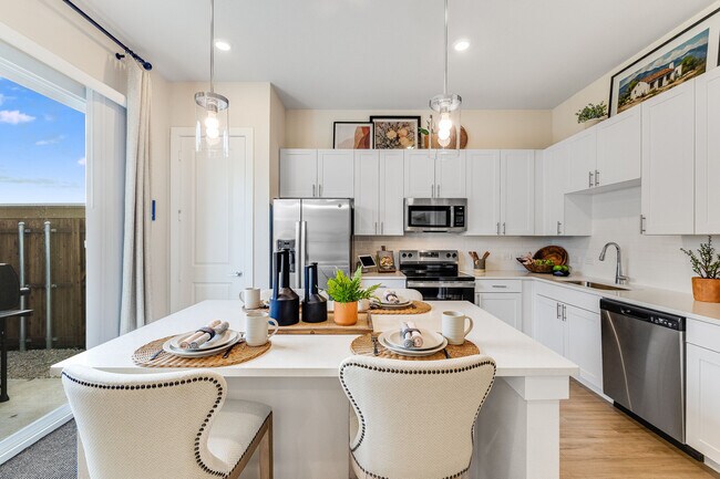 Yardly Town Center apartments — community photo