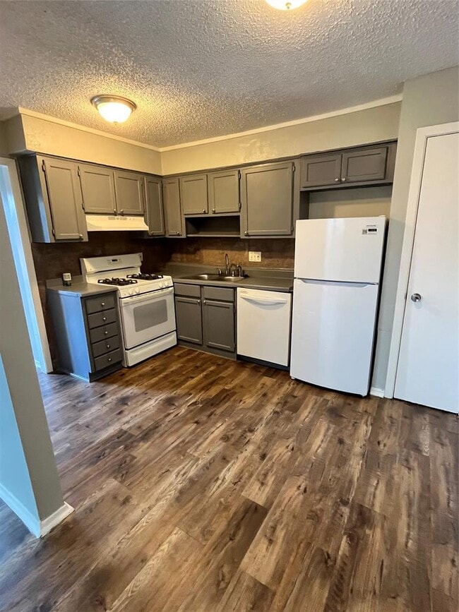 Building Photo - 4906 West Gate Blvd Rental