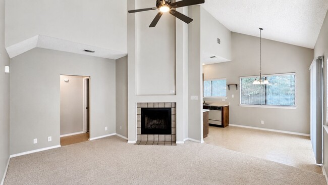Photo - Northwest San Antonio Rental - 3/2 - Near SeaWorld, Alamo Ranch & Lackland AFB