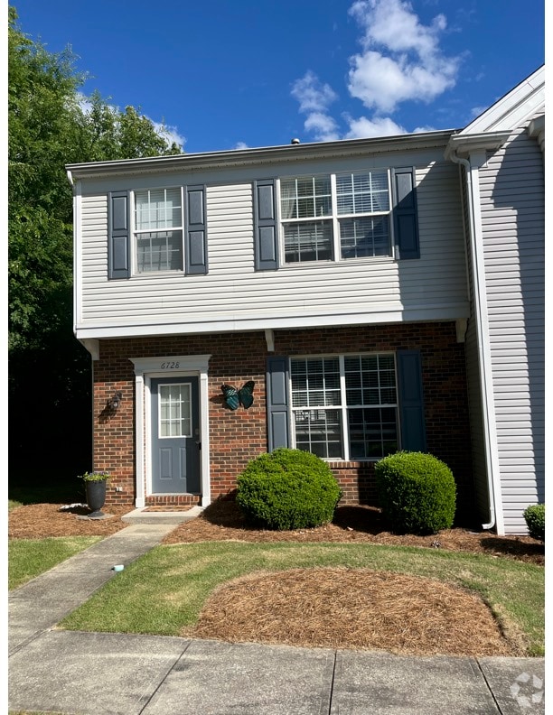 Building Photo - 6728 Rothchild Dr Rental