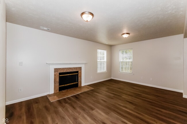 Photo - 6368 Titania Dr