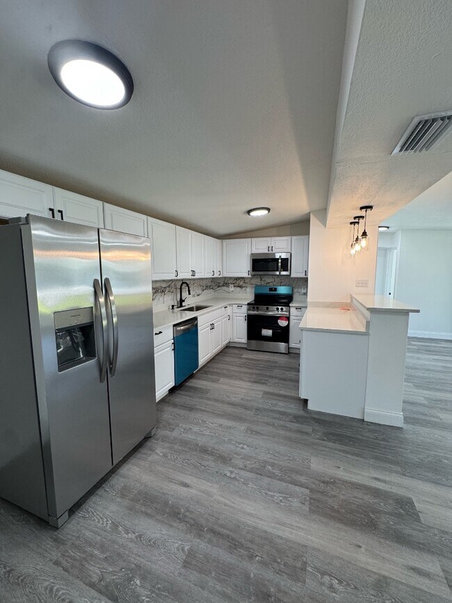 Photo - 3614 Vasco St