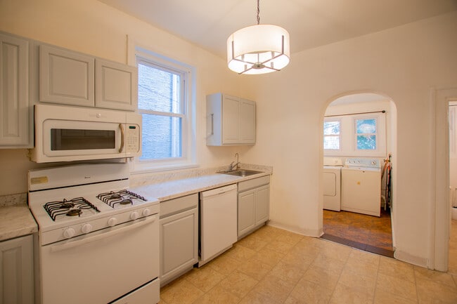 Photo - 2039 N Gratz St