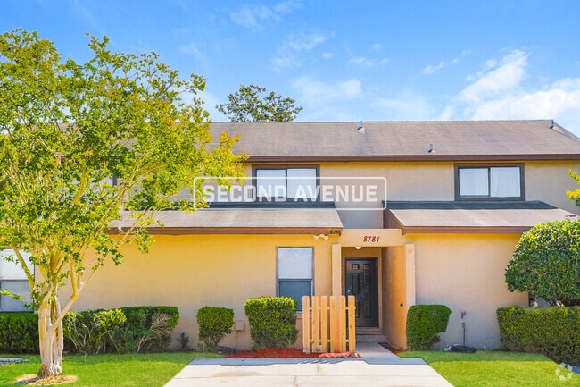 Building Photo - 8781 Whispering Pines Dr Rental