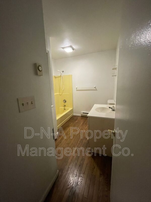 Photo - 940 Ann St Unit Apt. 201