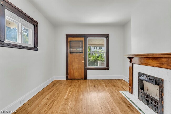 8505 Jeffries Ave Unit 1/DN