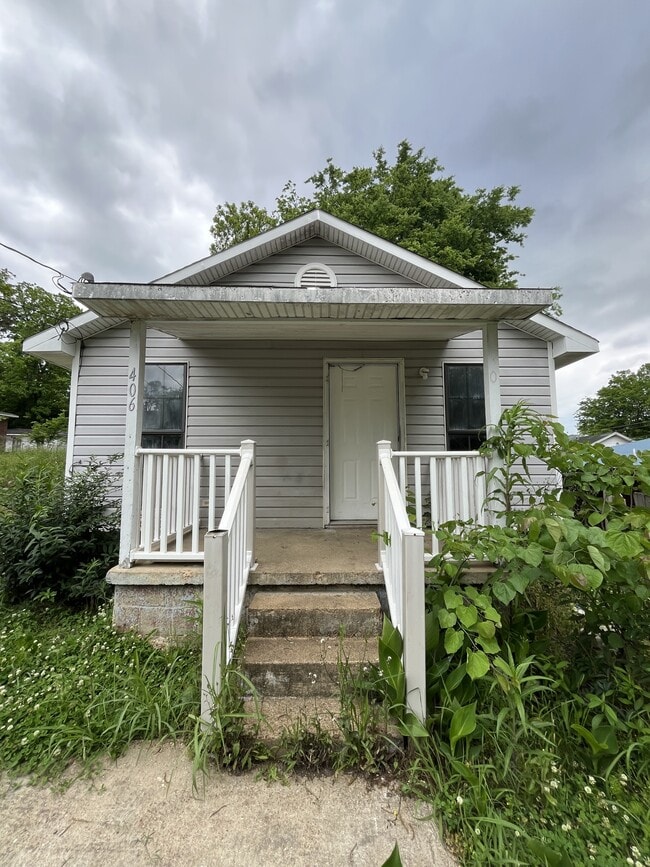 Photo - 406 W Ripley Ave House