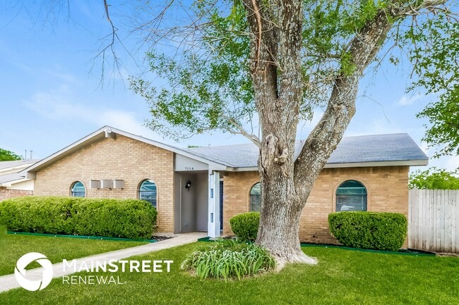 Photo - 7254 Cloverglen Dr