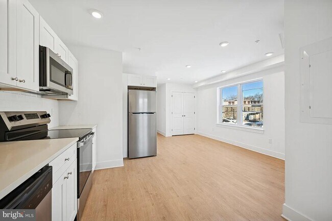 Photo - 3413 N 19th St