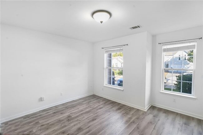 Photo - 1443 Wilson Manor Cir SE