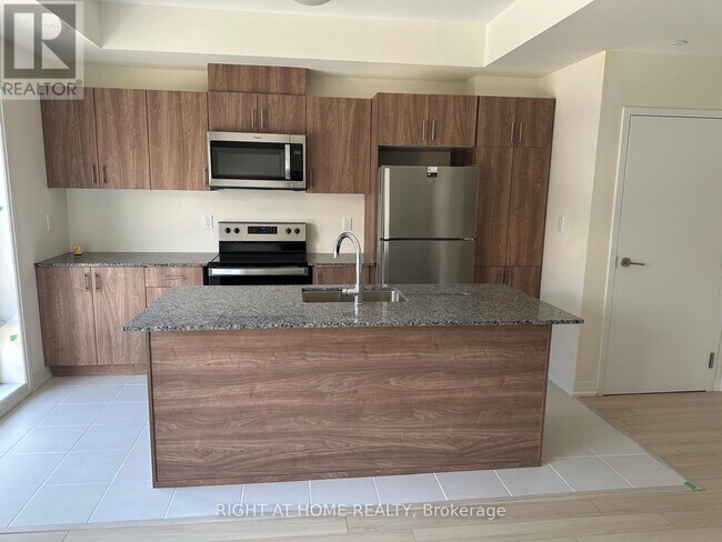 Photo - 245 McLevin Ave