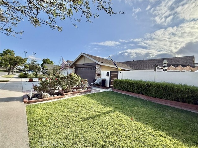 Photo - 18413 Winslow Pl