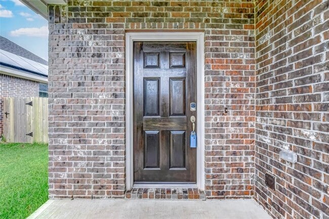 Photo - 31619 Heguy Pass