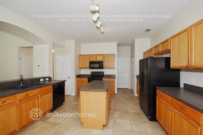 Photo - 2781 Plumberry Ave