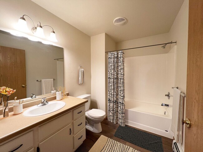 Photo - Birchwood Apartments