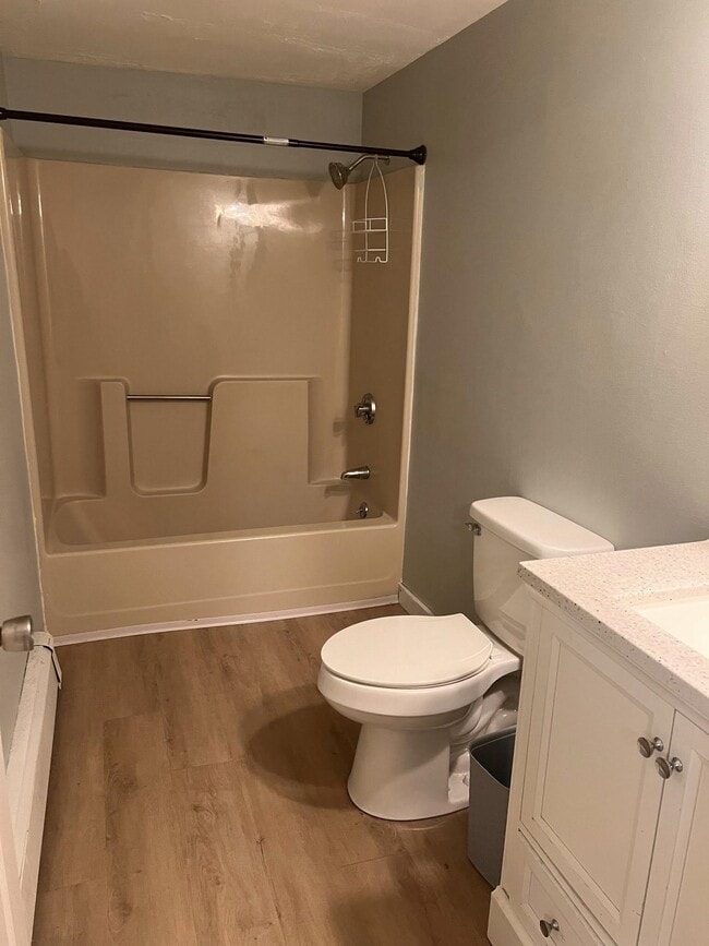 Photo - 39 St Thomas St Unit B