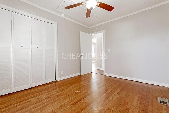 Photo - 2816 Friendly Ln