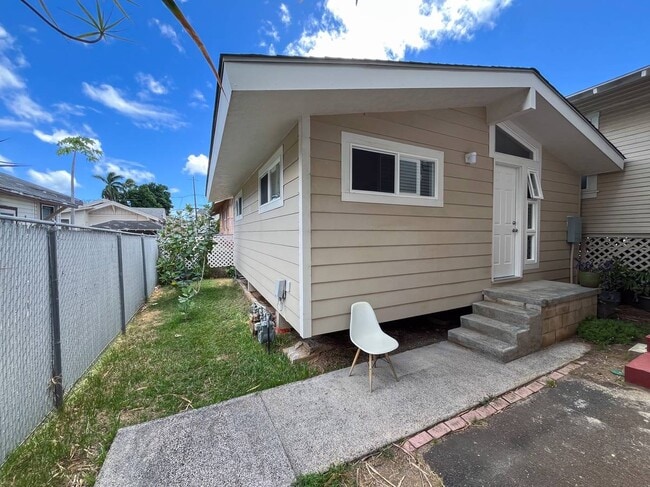 Building Photo - 2153 Atherton Rd Rental