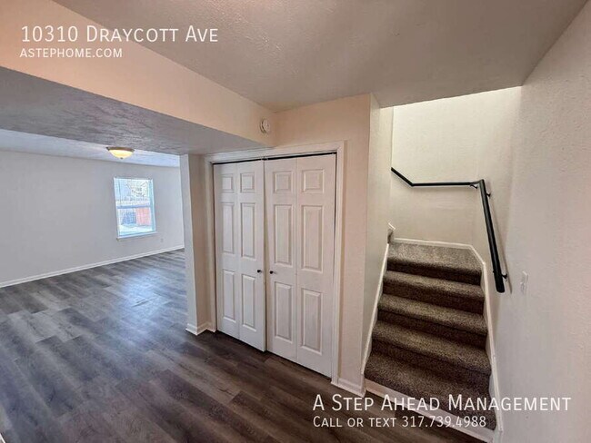 Photo - 10310 Draycott Ave