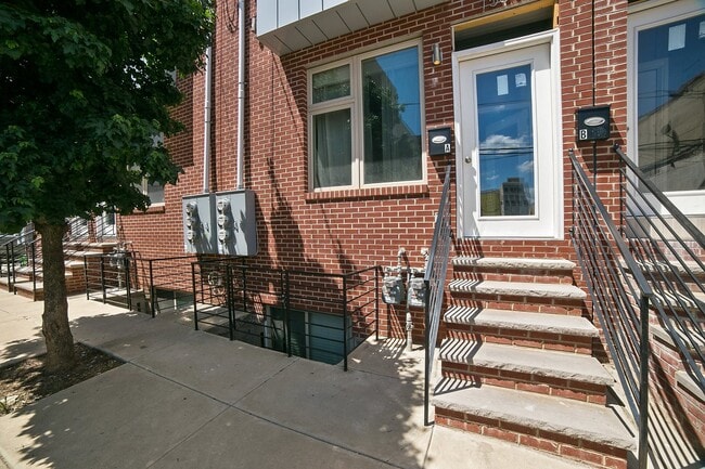 Photo - 1535 Ogden St Unit A - 2nd Floor
