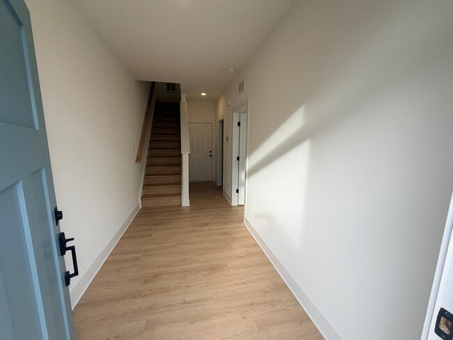 Photo - 15375 Sunray Aly